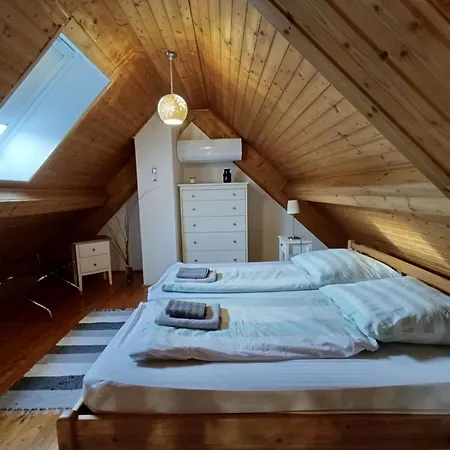 Falusi Vendeghaz, Rural Prázdninový dům *