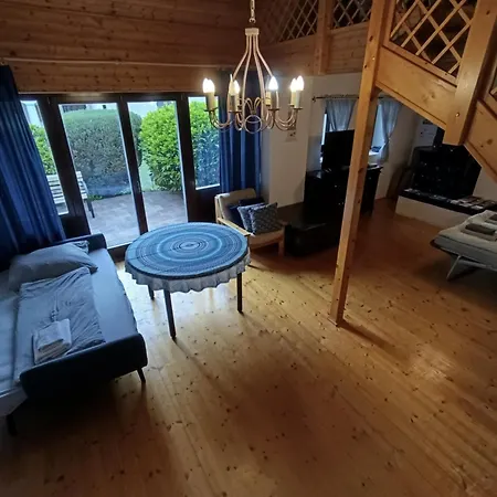 Falusi Vendeghaz, Rural *