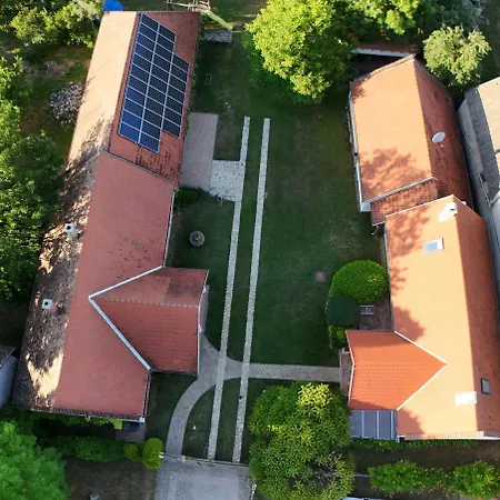 Falusi Vendeghaz, Rural Prázdninový dům