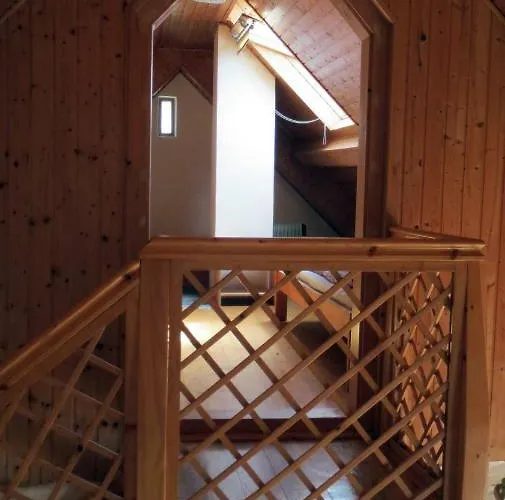 Falusi Vendeghaz, Rural *